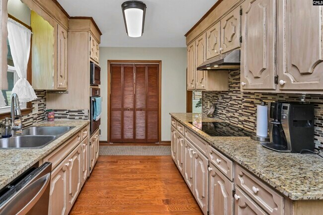 Building Photo - 418 Wise Ferry Rd