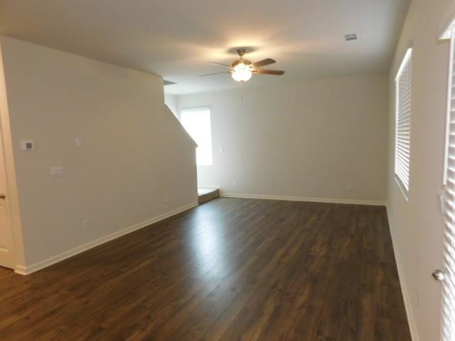 Building Photo - 2 Oakwood Hts Rd