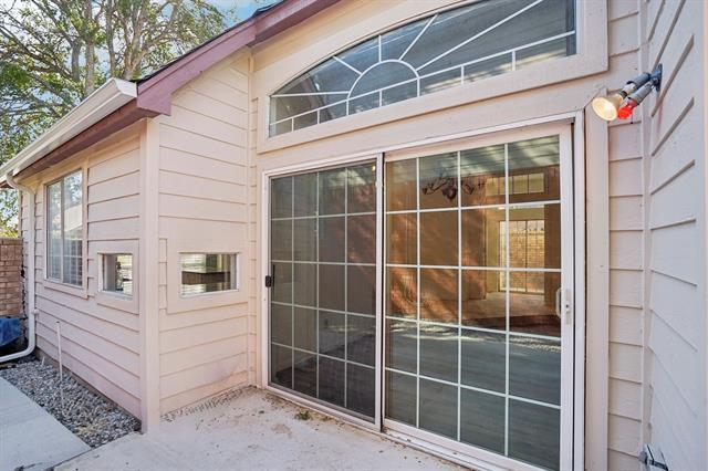 Building Photo - 401 Dakota Trail