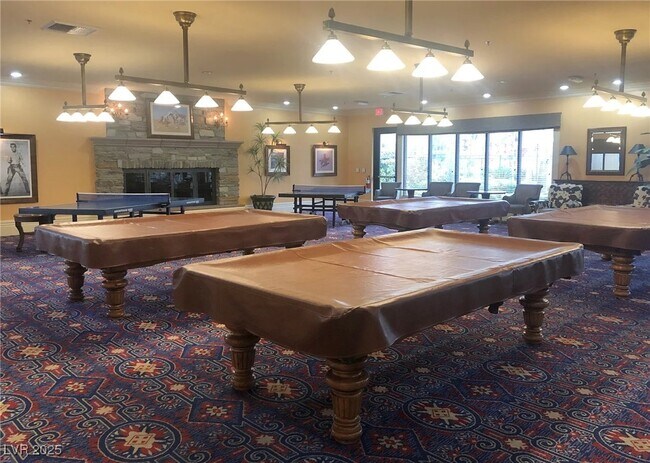 Building Photo - 117 Tall Ruff Dr