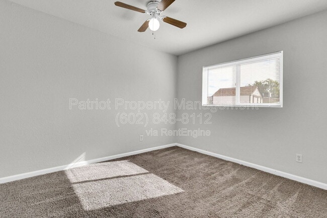 Building Photo - 449 E Harmony Ave