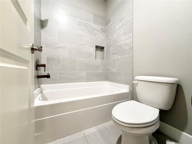 Building Photo - 1641 Cherrie St