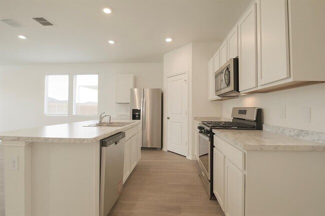 Building Photo - 317 Santo Domingo Rd