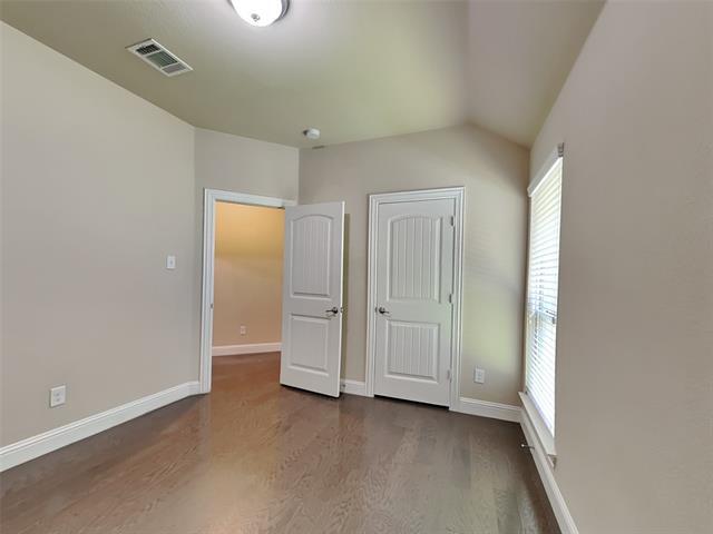 Building Photo - 4101 Wavertree Rd