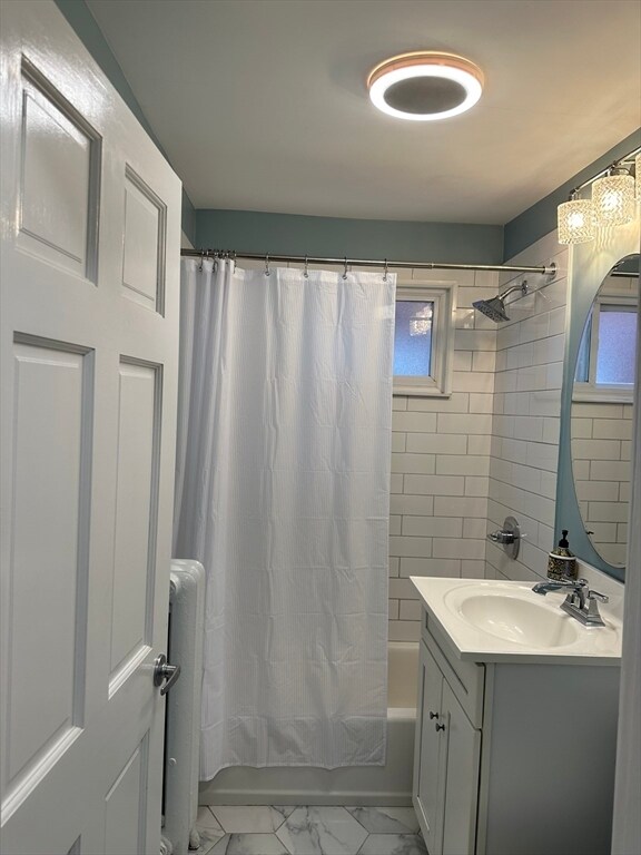 Building Photo - 18 Symmes St