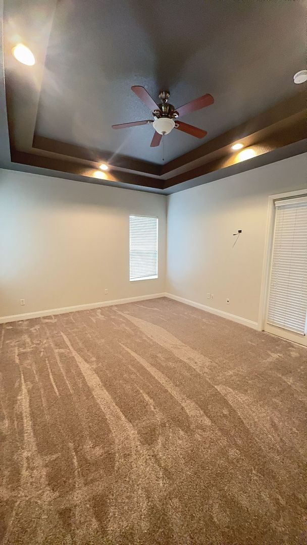 Building Photo - 4 Bedroom Home For Rent in Lutz!