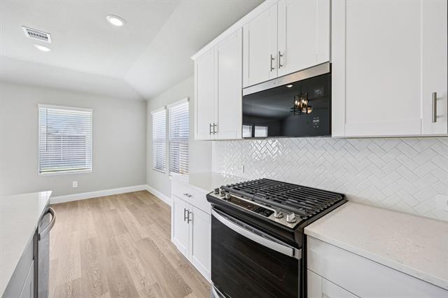 Building Photo - 409 Midnight Oak Dr