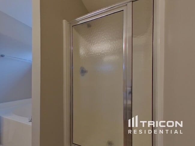 Building Photo - 931 Whistling Duck Ct