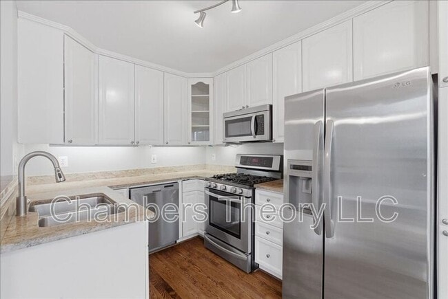 Building Photo - 4664 Kirkland Pl