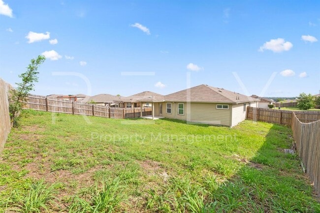 Building Photo - 146 Leon River Loop