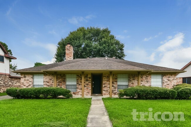 Building Photo - 1838 Turtle Creek Dr
