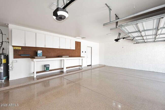 Building Photo - 9969 E Bayview Dr