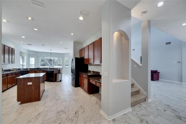 Building Photo - 17904 Cachet Isle Dr