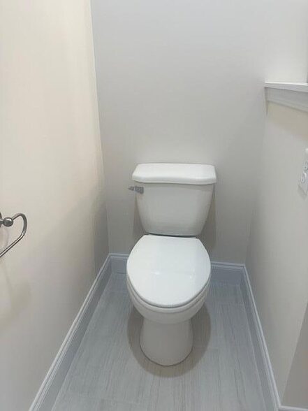 Building Photo - 1923 Cypress Ln