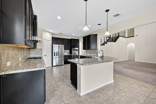 Building Photo - 2931 Oakdale Landing Ct