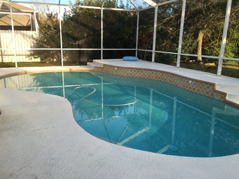 Building Photo - 5522 Lake Leta Blvd