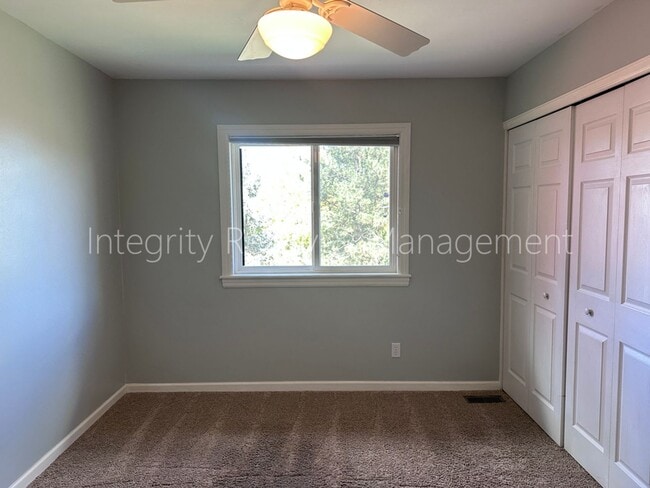 Building Photo - 1 Foothill Ash