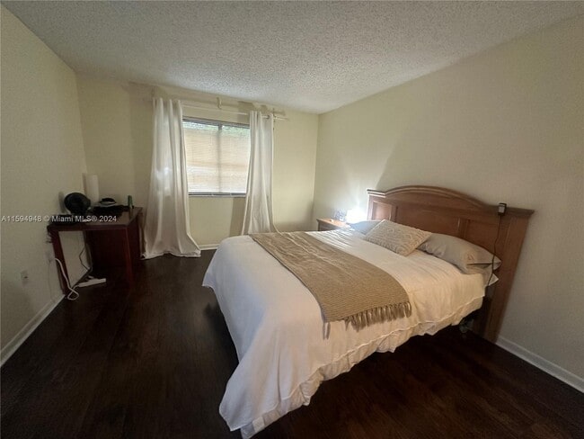 Building Photo - 9876 Costa Del Sol Blvd