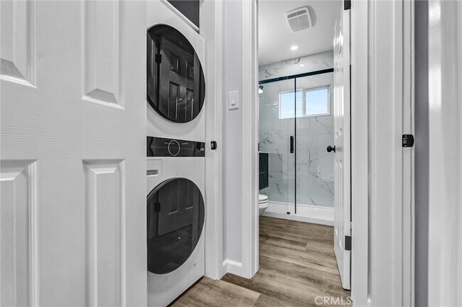 Building Photo - 3617 Carlota Blvd