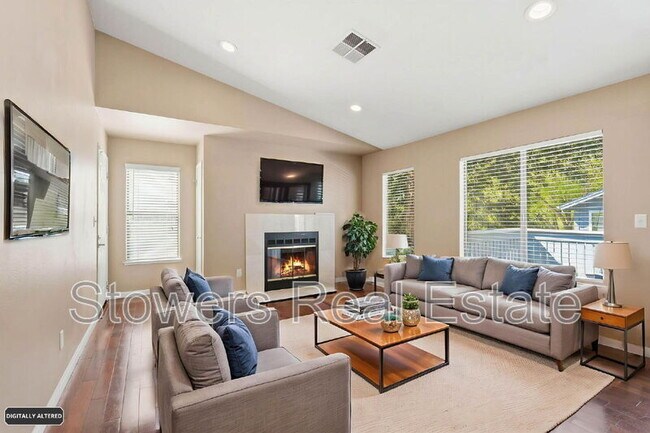 Building Photo - 7102 Cross Creek Cir