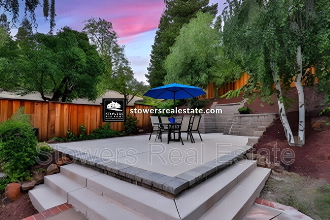 Building Photo - 441 Coventry Pl