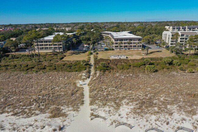 Building Photo - 23 S Forest Beach Dr