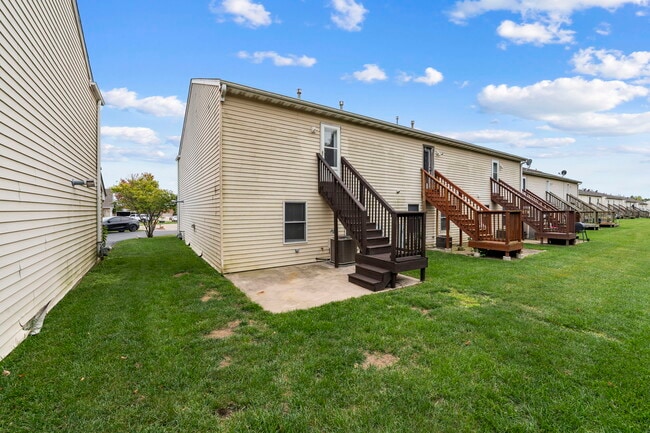 Building Photo - 1493 Stonefield Dr
