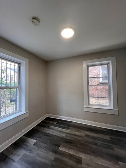 Building Photo - 238 Fowler Ave