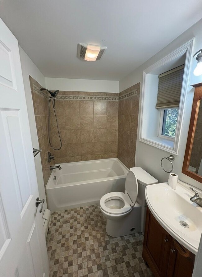 Building Photo - Lakefront 3-Bedroom Home with Dock & Stunn...