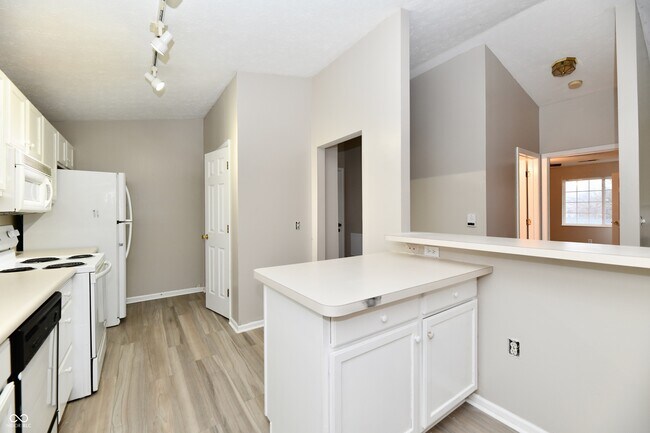 Building Photo - 209 Faulkner Ct