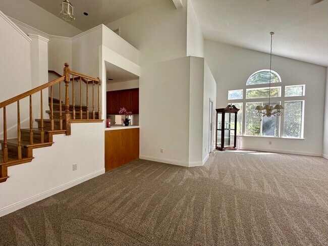 Building Photo - 2250 Prestwick Dr