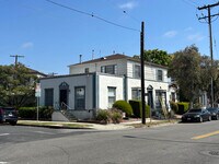 Building Photo - 530 S Orlando Ave