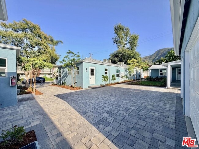 Building Photo - 501 S Gaylord Dr