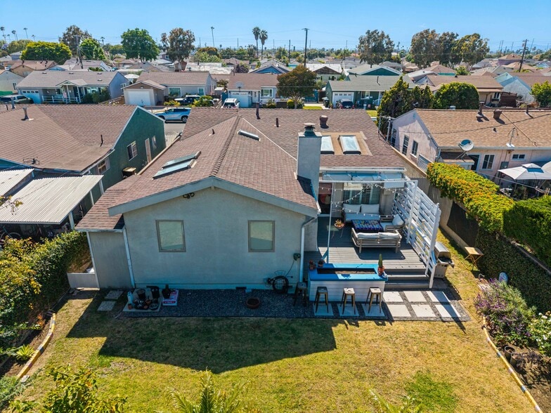 Building Photo - 15306 Arcturus Ave