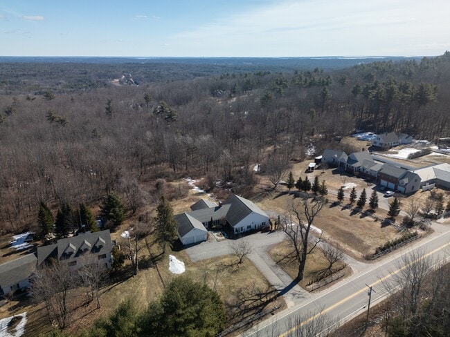 Building Photo - 363 Blackstrap Rd