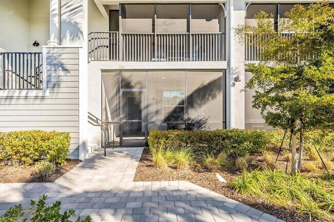 Building Photo - 12550 Galapagos Ct