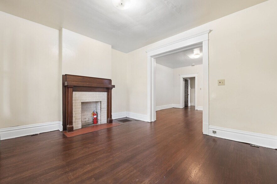 Building Photo - 170 Chittenden Ave