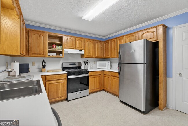 Building Photo - 2222 Amber Creek Trail