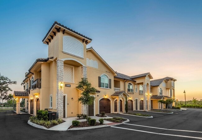 Building Photo - 14100 Portofino Wy