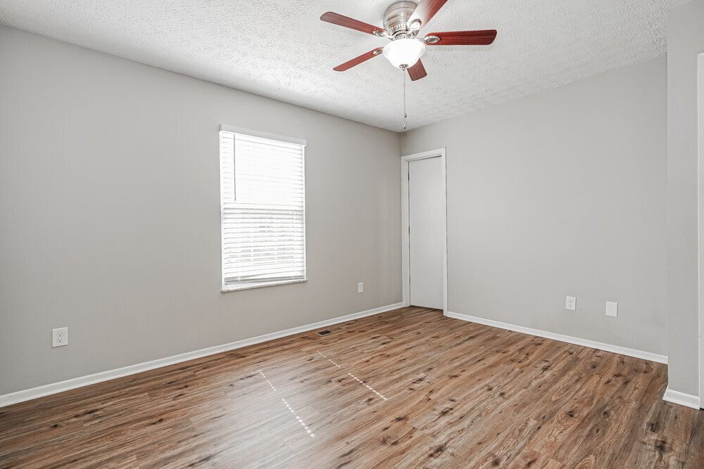 Building Photo - 794 Wallinger Dr