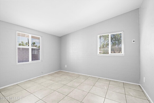 Building Photo - 202 Avenue C