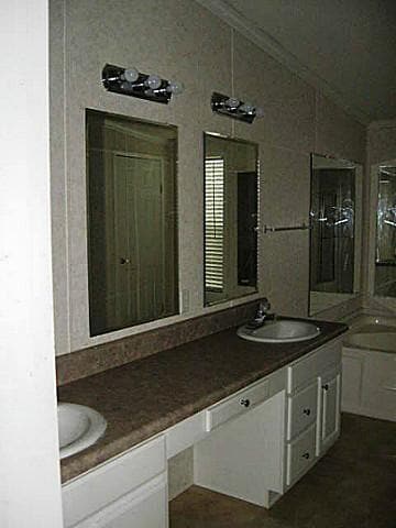 Building Photo - 9413 Alabama St