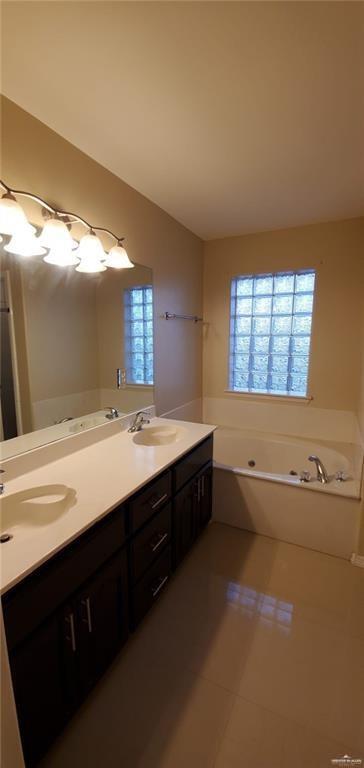 Building Photo - 3409 Santa Teresa St