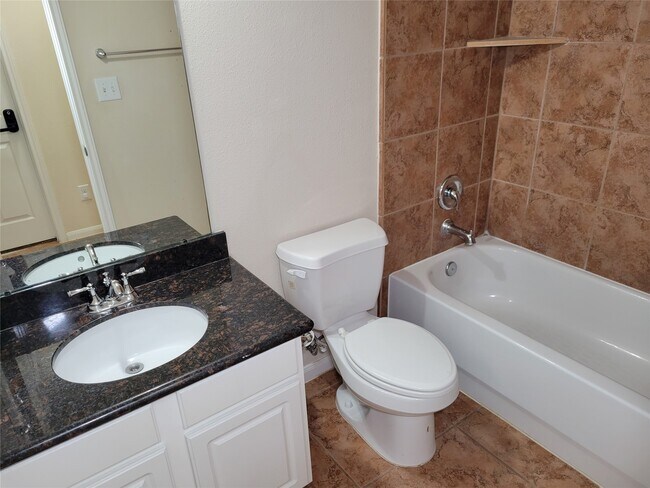 Building Photo - 26307 Langdon Ct