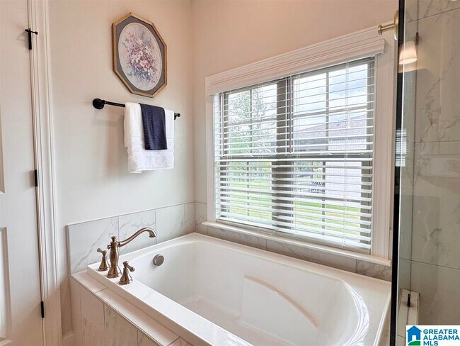 Building Photo - 5085 Simms Rdg