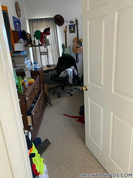 Building Photo - 8 Glencoe St