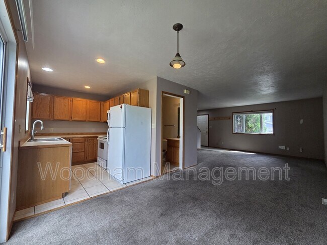Building Photo - 111 N Pondera Ave