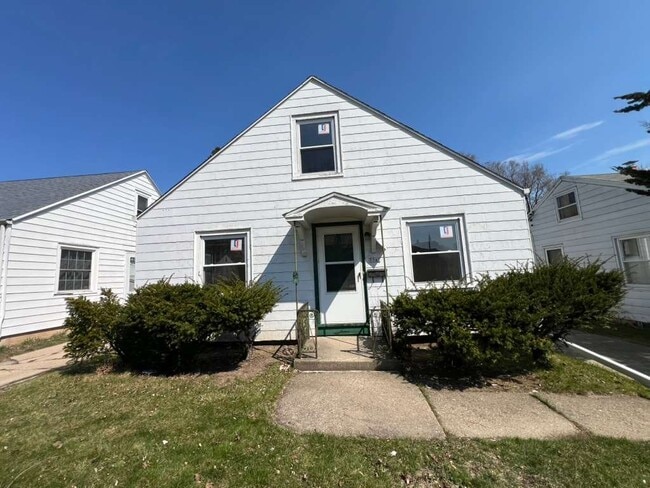 Building Photo - 5942 N 38th St