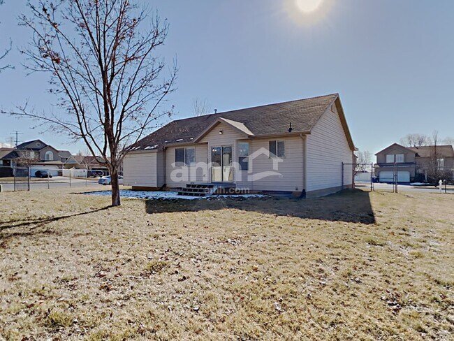 Building Photo - 3372 W 1050 N