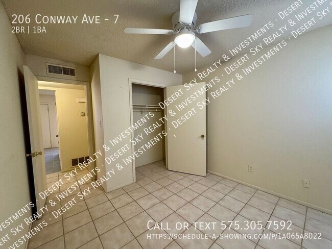 Building Photo - 206 W Conway Ave